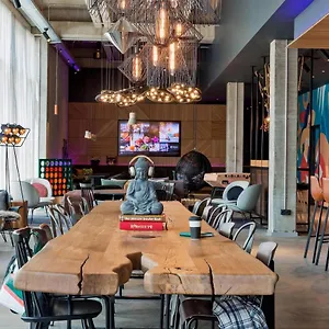 Moxy Sydhavnen Hotel Copenhagen